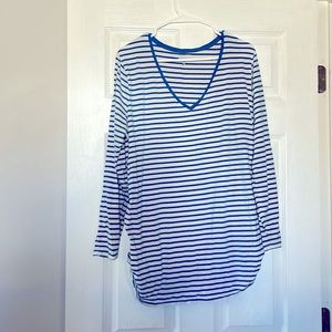 Old navy 2X long sleeve maternity shirt